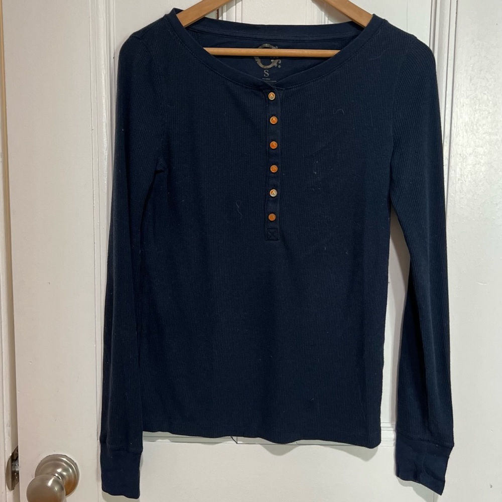 CWonder long sleeve waffle knit